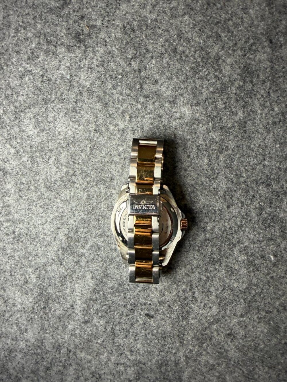 Invicta Disney Limited Edition Minnie Mouse Watch Model 32437 - Picture 6 of 9